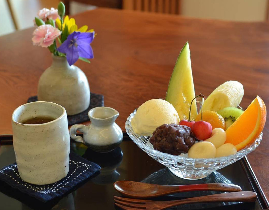 松本市 あさま茶房 夏仕様フルーツあんみつ